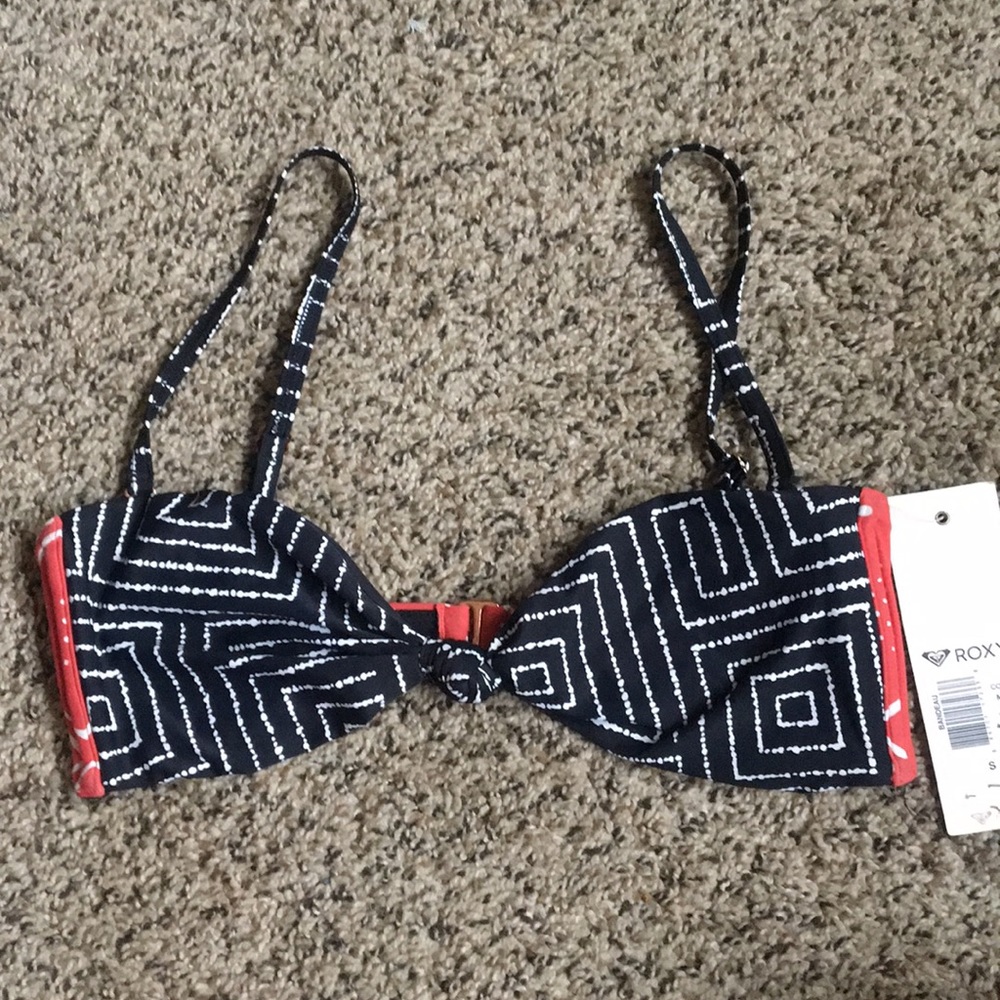 Roxy bikini top brand new
